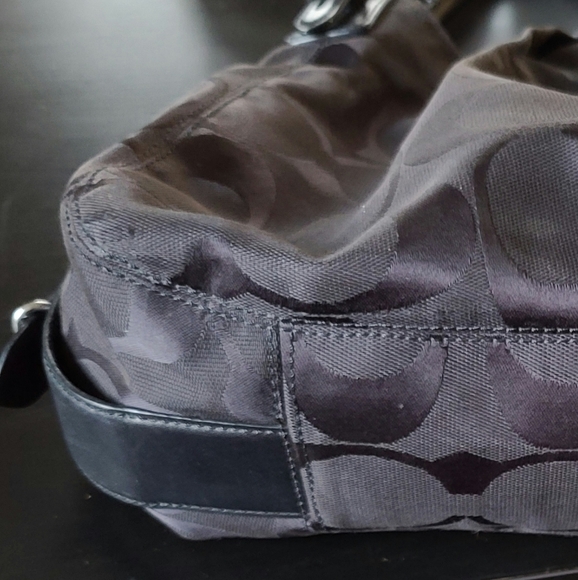 Coach Purse - Picture 3 of 8